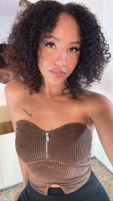 Sono disponibile 😍😍