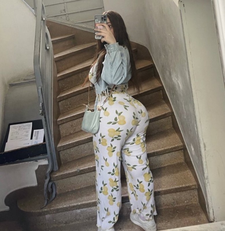 NUOVA IN ITALIA SELENA BRASILIANA SESSO ORALE NATURALE DEA DELLA GOLA DESIDERIO DI SODDISFAZIONE DOMINATRICE SONO GIOTTA DI CASSI PRENDIMI DA OGNI PARTE